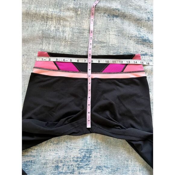 Lululemon Groove Black Fuchsia Peach Pink Quilt Winter Flare Leg Pants Size 8 - Picture 6 of 7